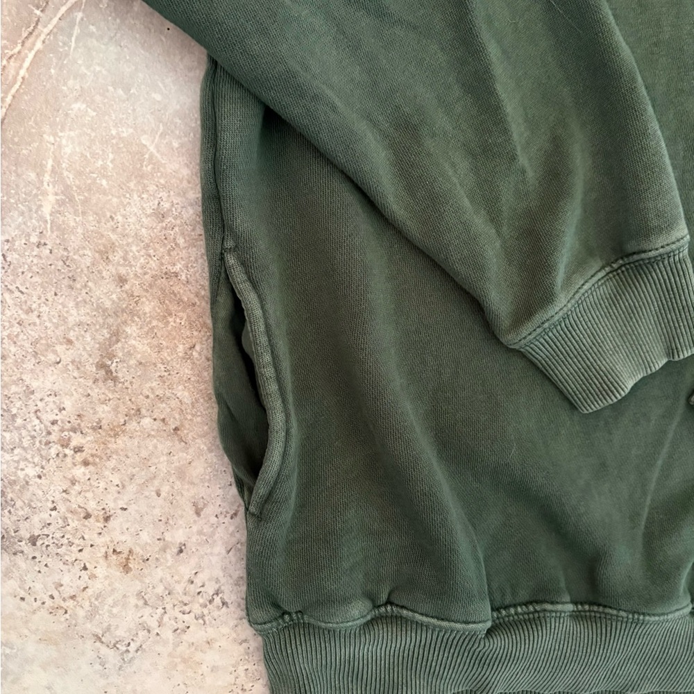 Aerie Women’s M Olive Green Crew Neck Sweater Pullover Pockets Athleisure Cozy - Picture 4 of 12
